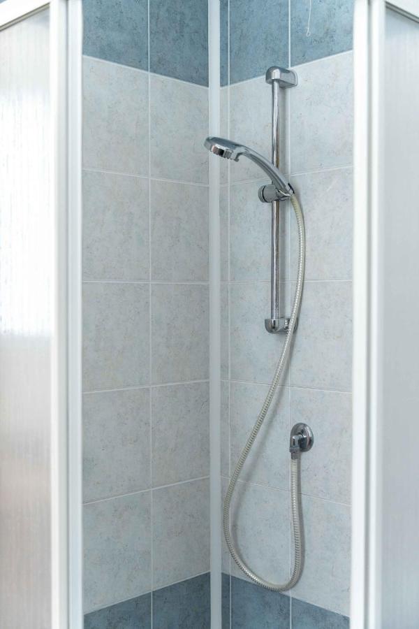 Wayco Rooms Lipomo Exterior photo
