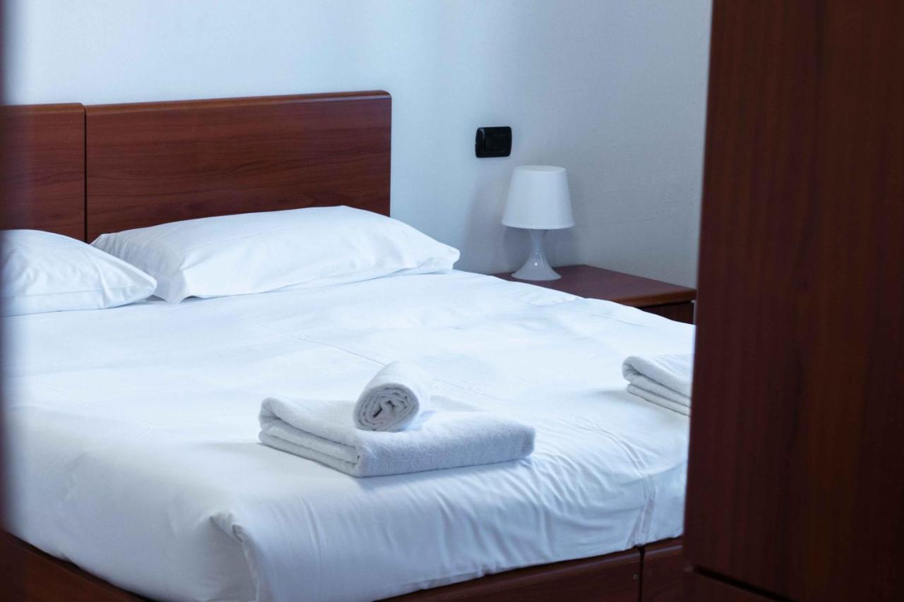 Wayco Rooms Lipomo Exterior photo